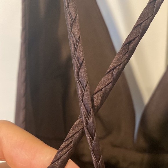 Max and Cleo size 2 chiffon pleated gown - Picture 4 of 5